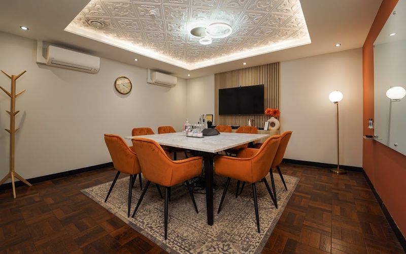 57 Southwark Street, London Image 1