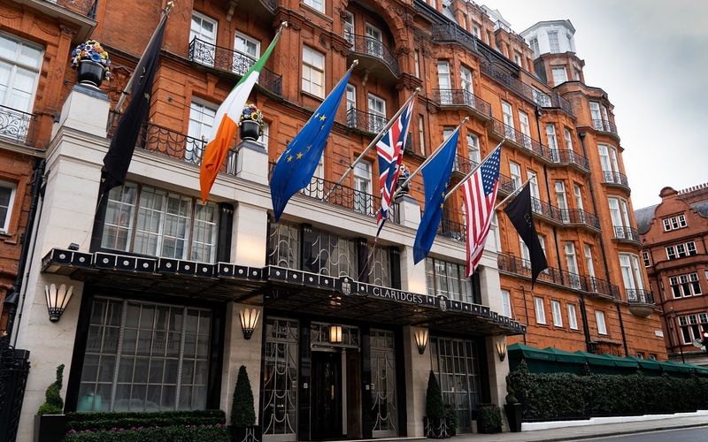 64 North Row, Mayfair Image 12