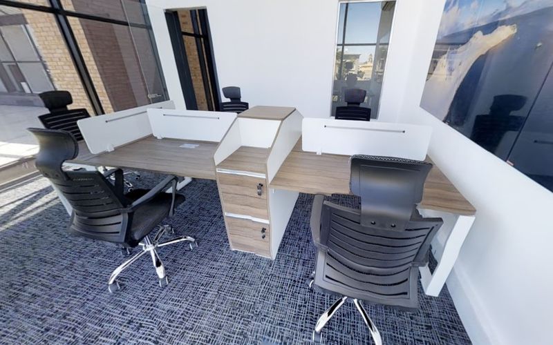 9 The Straight Avenue, Pine Slopes Image 6