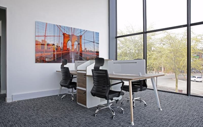 9 The Straight Avenue, Pine Slopes Image 1