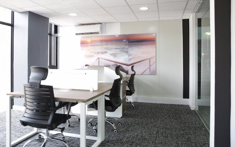 9 The Straight Avenue, Pine Slopes Image 8