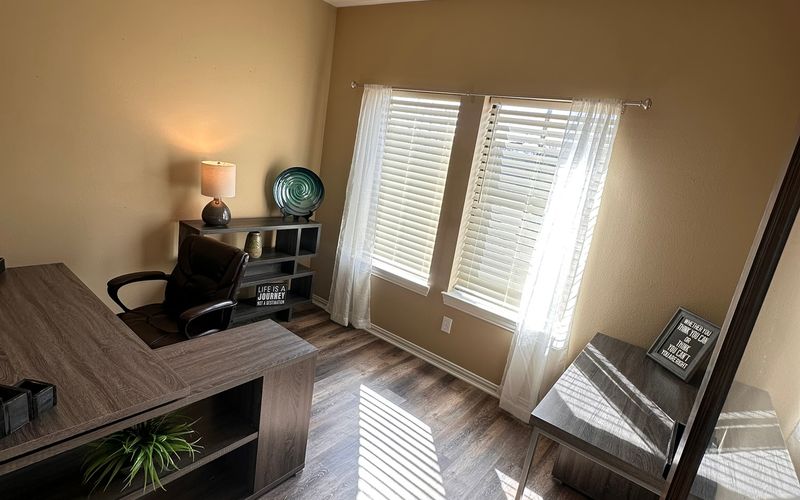 1221 West Belt Line Road, Cedar Hill Image 1