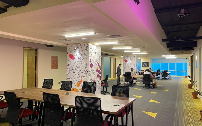 Jinnah Avenue, Islamabad Image 5