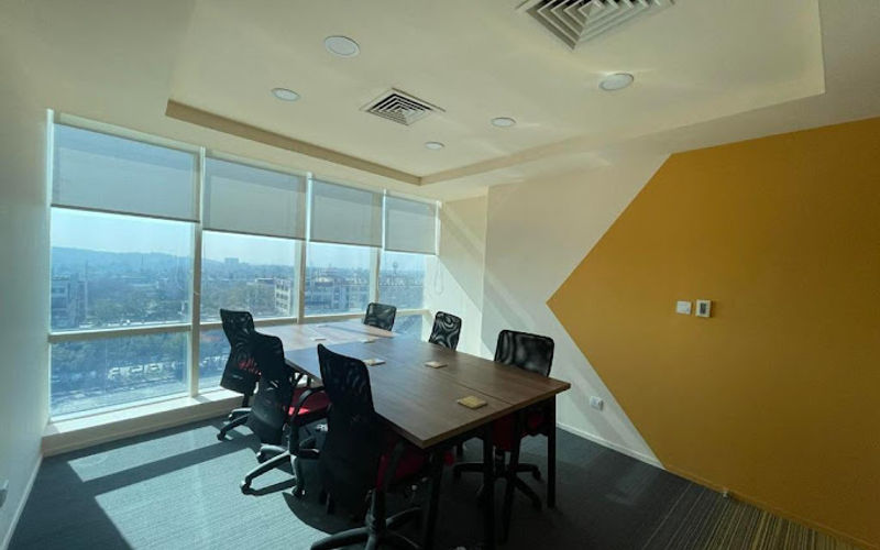 Jinnah Avenue, Islamabad Image 1