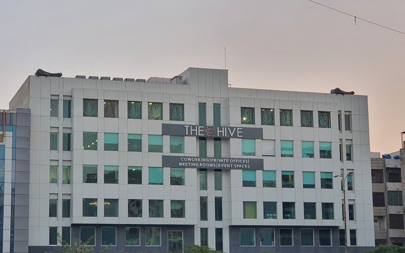 19-C Khyaban-e- Nishat Ittehad Commercial Dha Phase 6 Defence Housing Authority, Karachi Image 7