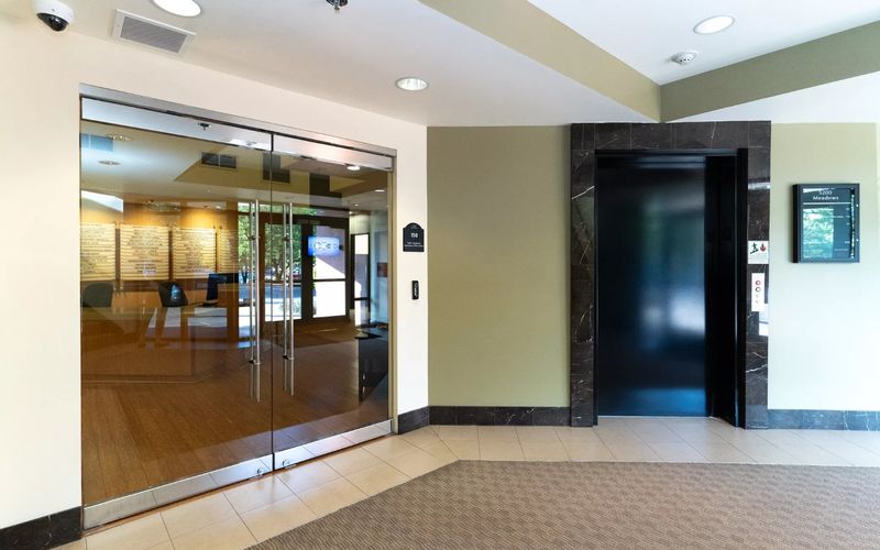 5200 Meadows Road, Lake Oswego Image 14