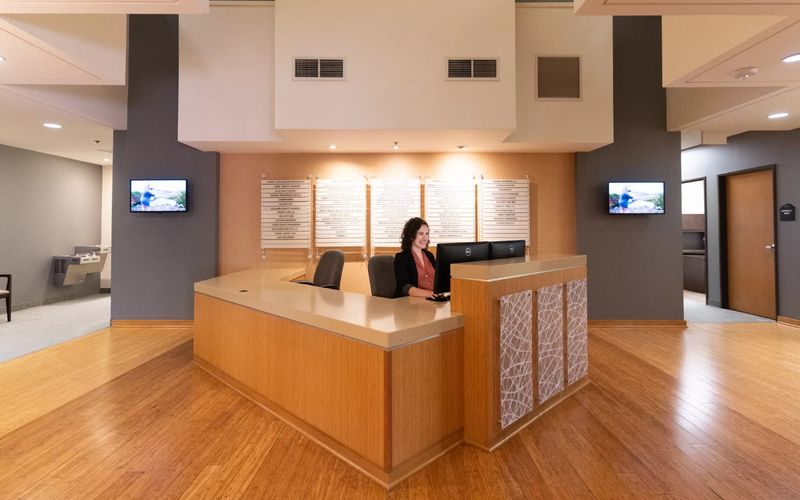 5200 Meadows Road, Lake Oswego Image 5