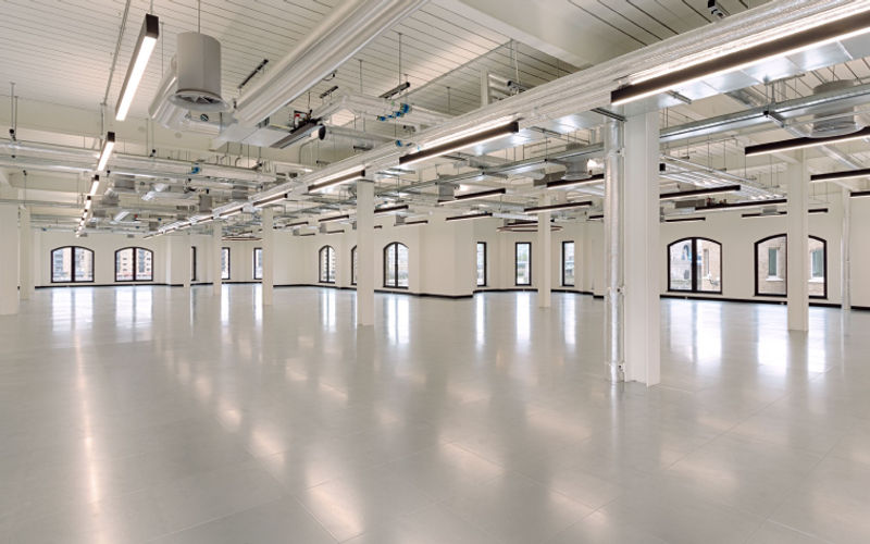 58 St Katharine's Way, London Image 1