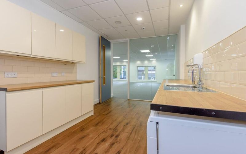 6 Laurence Pountney Hill, London Image 8