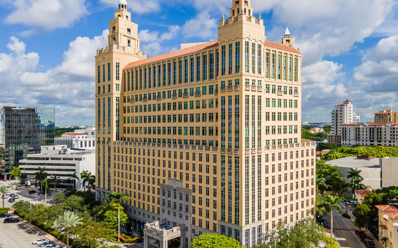 121 Alhambra Plaza, Coral Gables Image 1