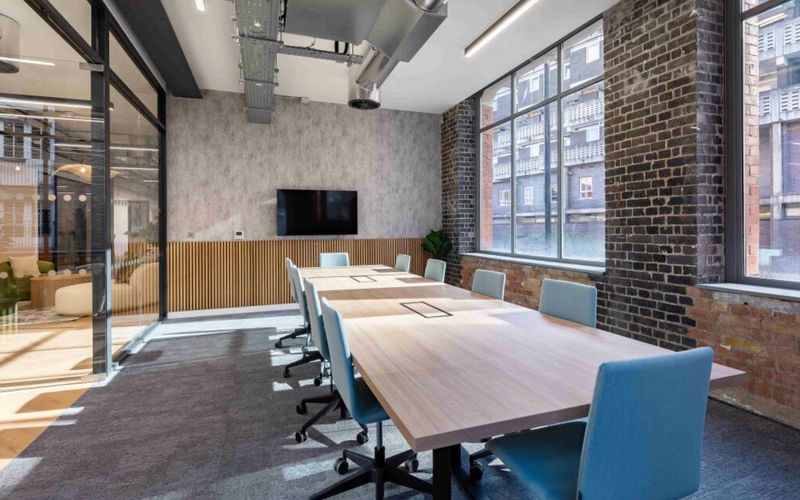 80 Middlesex St, London Image 1