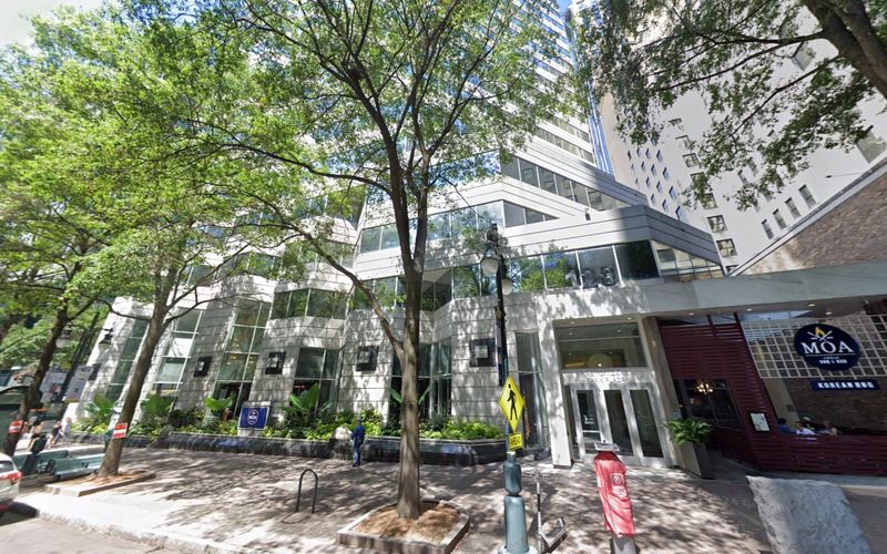 128 S Tryon, Charlotte Image 6