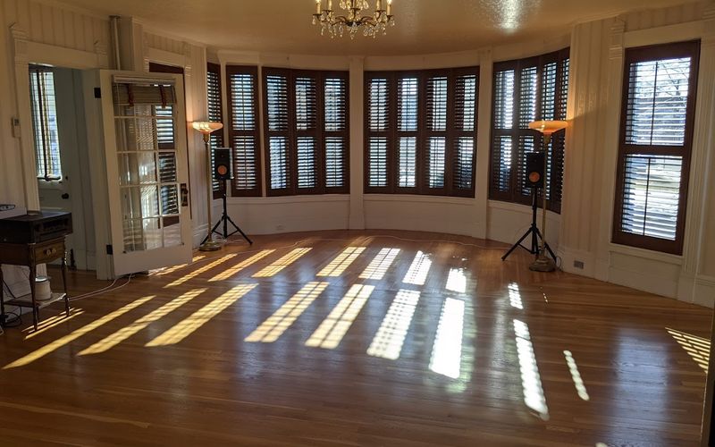 573 Pine St, Manchester Image 2