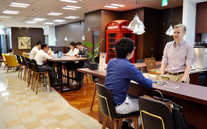 1-8-3 Marunouchi, Chiyoda-ku Image 2