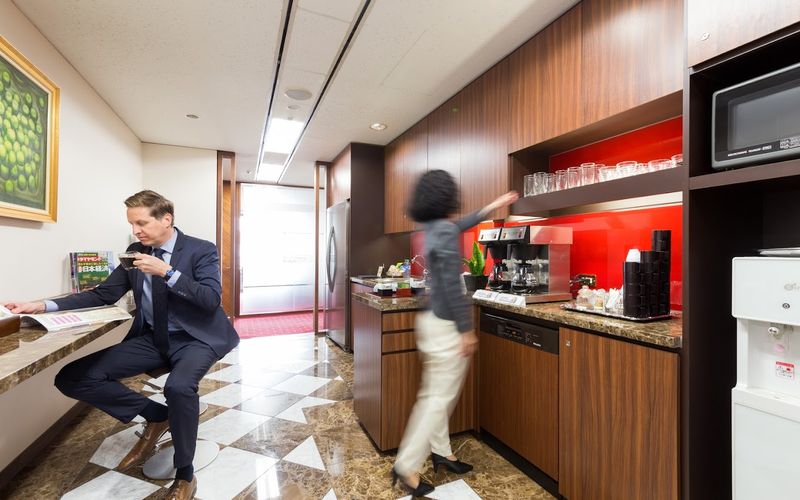 1-2-9 Nishi-shinbashi, Minato-ku Image 1