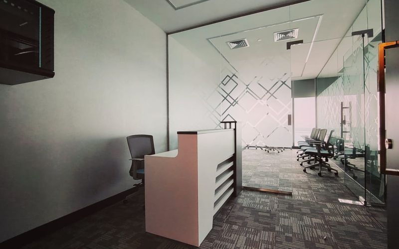 RT1 Hazaa Bin Zayed, Abu Dhabi Image 2