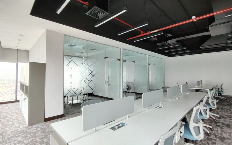 RT1 Hazaa Bin Zayed, Abu Dhabi Image 3