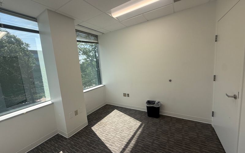 10306 Eaton Pl, Fairfax Image 2