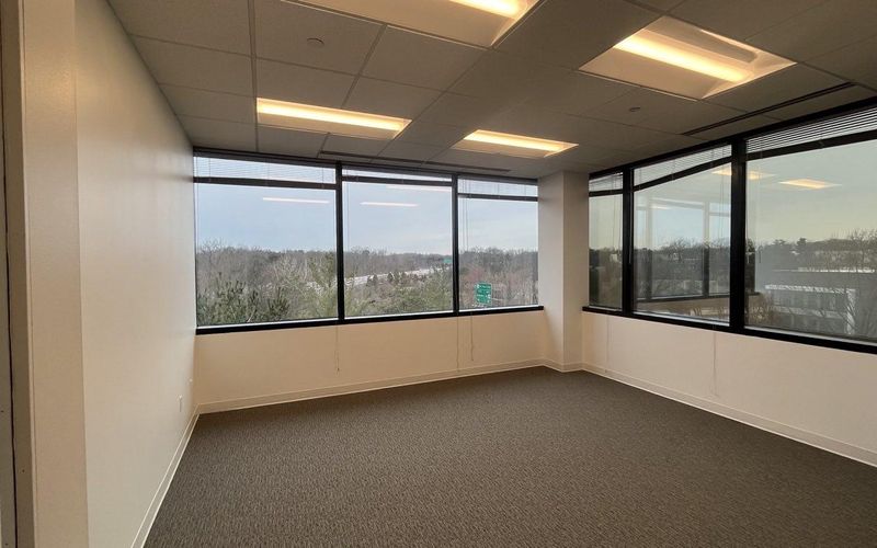 4200 Parliament Pl, Lanham Image 1