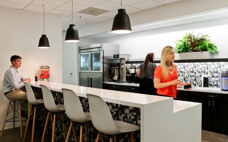 1 World Trade Center, Long Beach Image 4