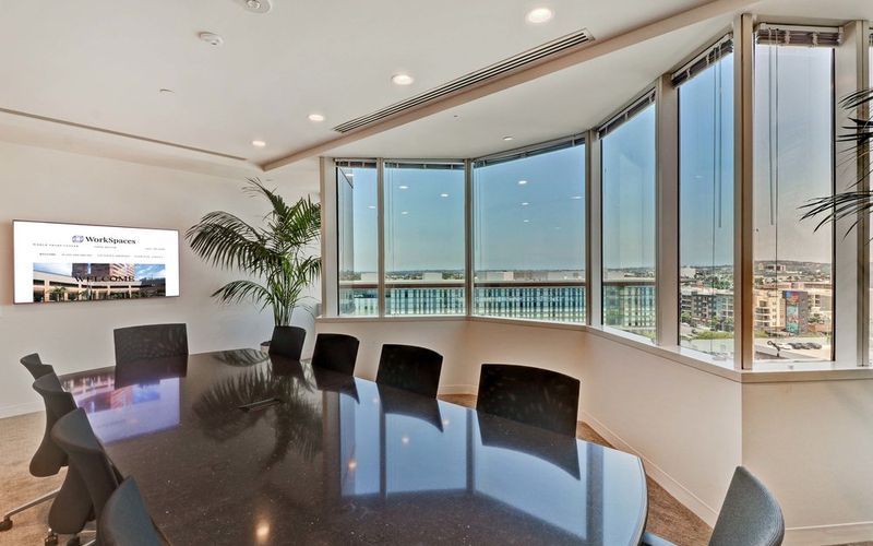 1 World Trade Center, Long Beach Image 3