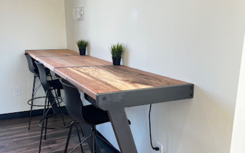 61 Linton Street, Woodstock Image 3