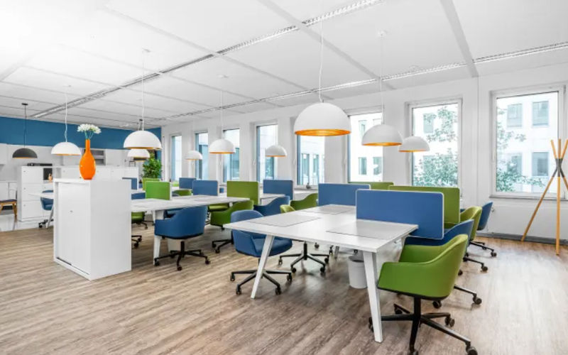 30 Powerhouse St, Toronto Image 3