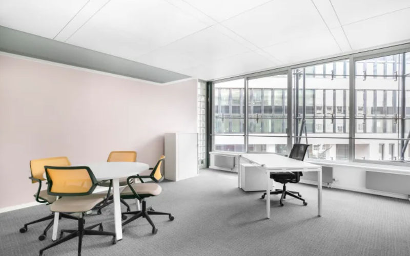 708 Heartland Trl, Madison Image 5