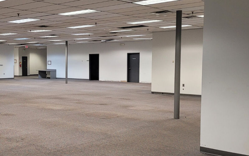 215 Marvin Miller Dr Sw, Atlanta Image 1