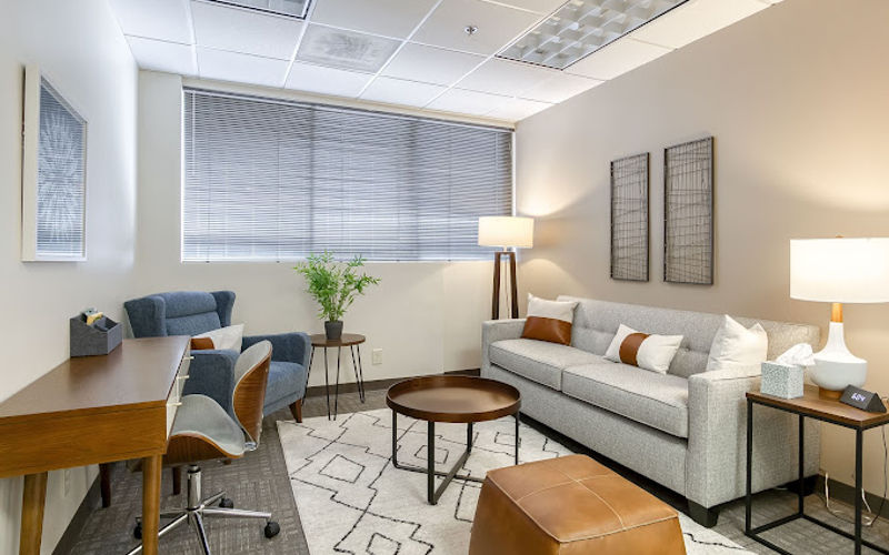 1720 Peachtree St Ne, Atlanta Image 1