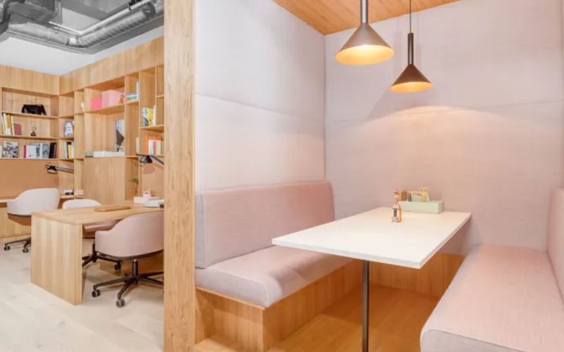 602 S Main St, Gainesville Image 2