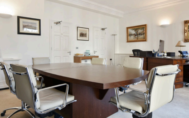 1 Hill Street, Greater London Image 1