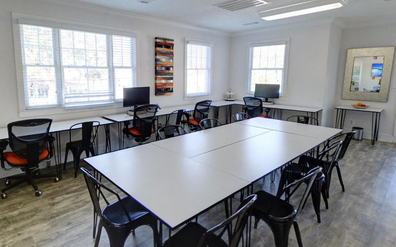 507 Ocean Blvd, St Simons Island Image 3