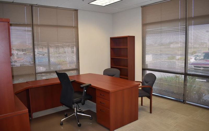 6520 Lonetree Boulevard, Rocklin, 1 DESK 6520 Lonetree Boulevard, Rocklin Image 1