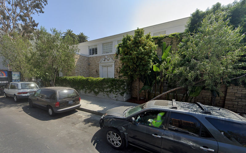 1370 N St Andrews Pl, Hollywood, 50 DESKS 1370 N St Andrews Pl, Hollywood Image 1