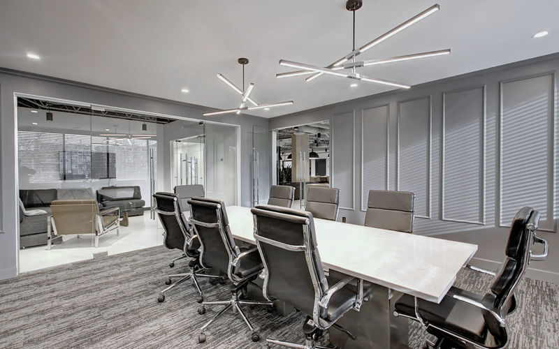 1822 10 Ave Sw, Calgary Image 2