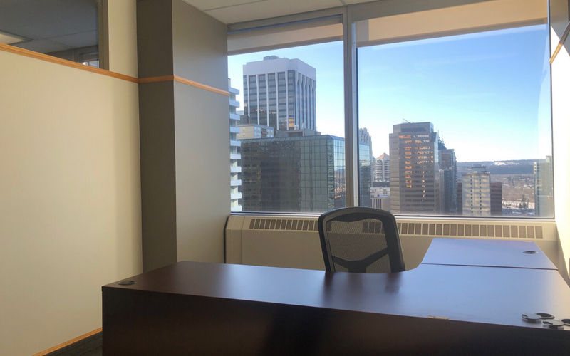 555 4 Ave Sw, Calgary Image 1