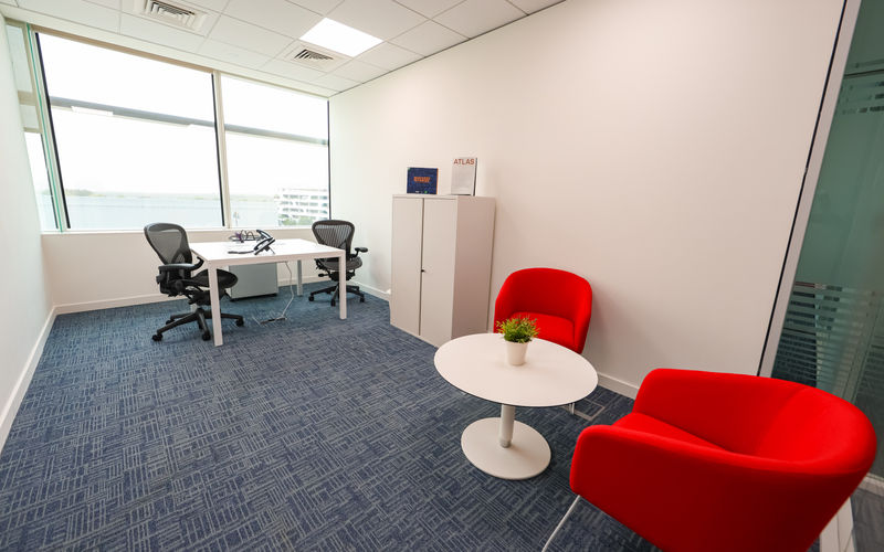 Convention Tower, Sheikh Zayed Road, Dubai Image 4