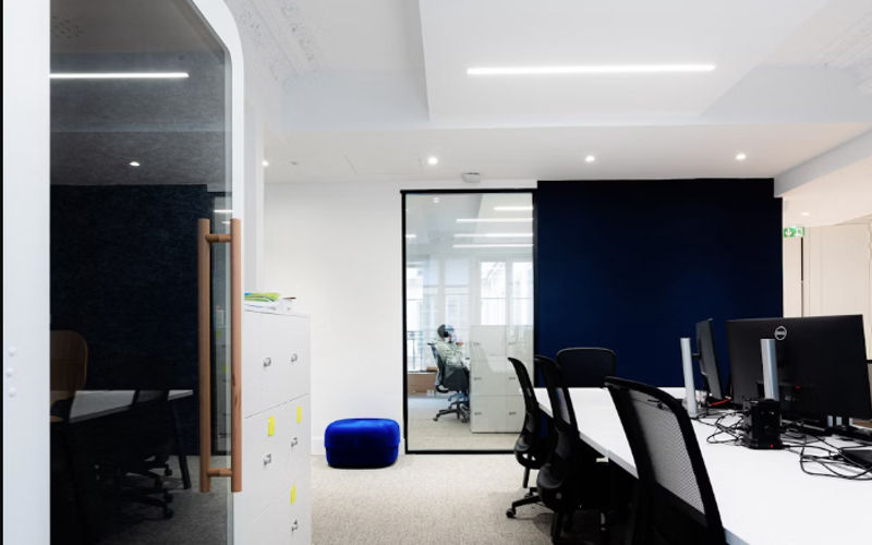 22 Rue Chauchat, Paris Image 5