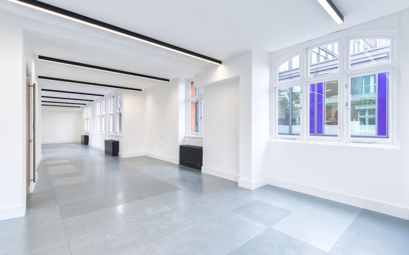 45 Bedford Row, Midtown, 20 DESKS 45 Bedford Row, Midtown Image 1