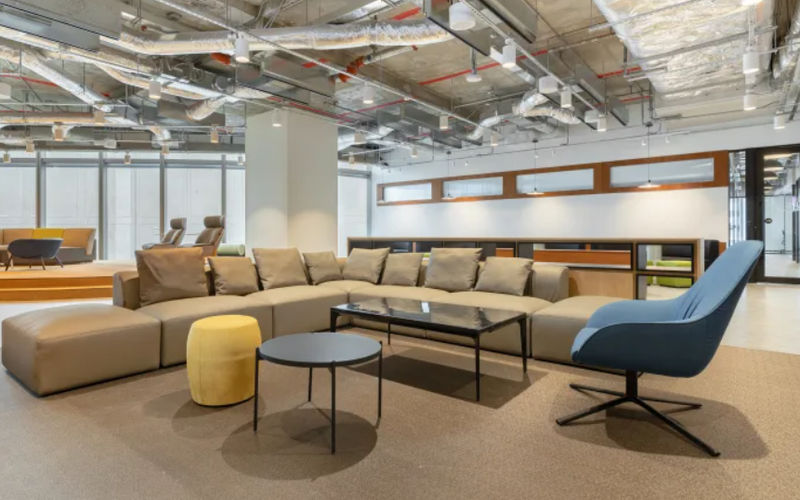 2 Dorou Street Omonoia, Athens Image 2