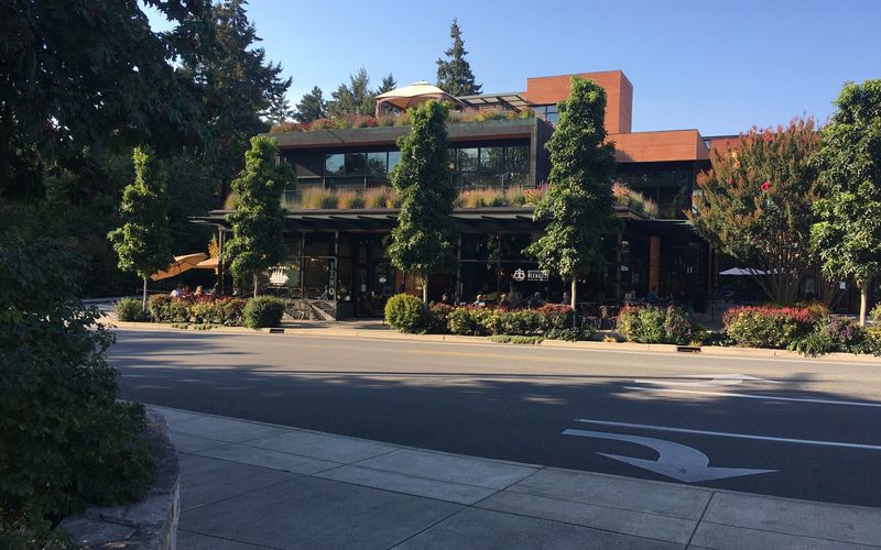 100 Ravine Ln, Bainbridge Image 12