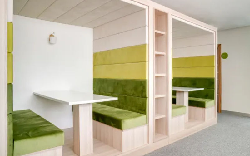 120 Bishops Way, Brookfield Image 4