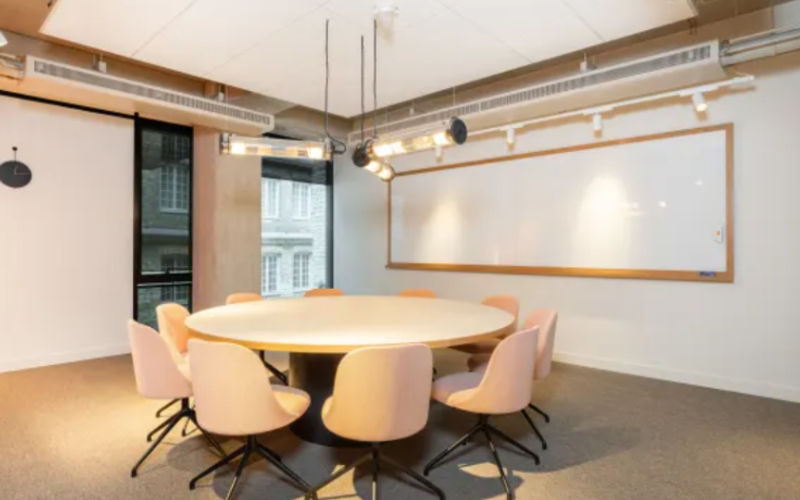 120 Bishops Way, Brookfield Image 9