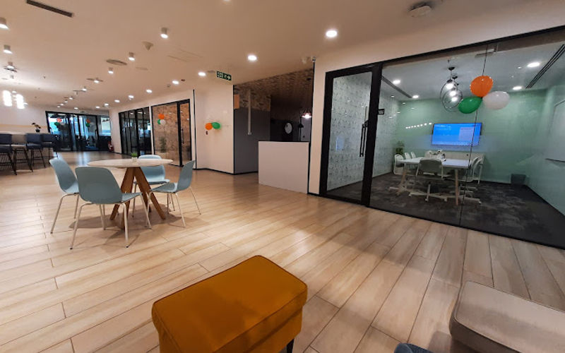 Sy No 83 The Skyview 1 Hitech City Main Rd Silpa Gram Craft Village Madhapur Rai Durg, Hyderabad Image 5