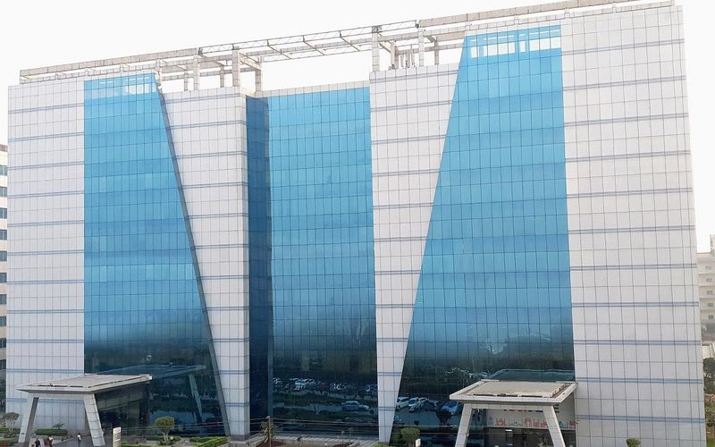C-28 & 29 Tower D C Block Phase 2 Industrial Area Sector 62, Noida, 100 DESKS C-28 & 29 Tower D C Block Phase 2 Industrial Area Sector 62, Noida Image 1