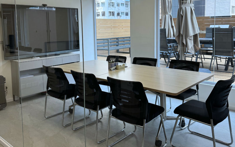 570-572 Nathan Road, Mong Kok Image 1