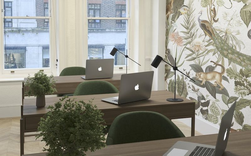 36 Long Acre, Covent Garden Image 1