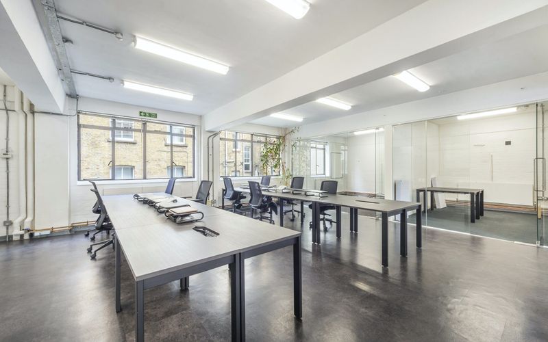 Dog & Duck Yard Princeton Street, Bloomsbury Image 5