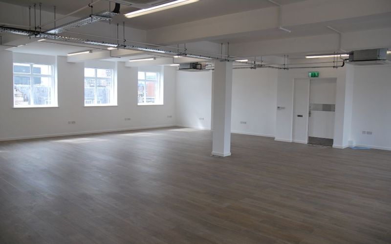 104 Oxford St, London Image 1